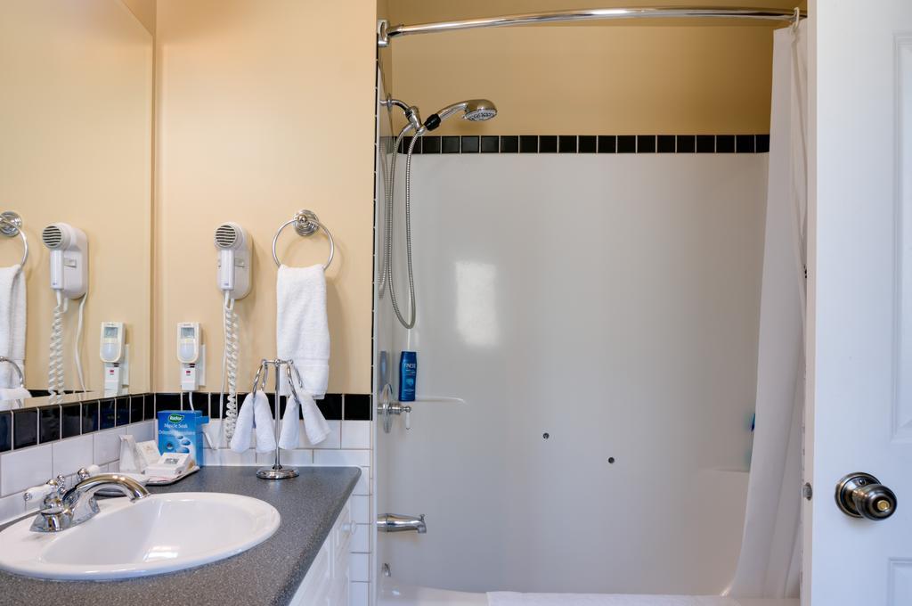 Calgary Westways Guest House Cameră foto